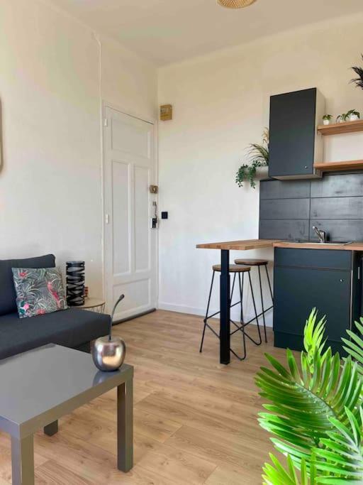 L'Escale Rennaise Appartement Rennes Buitenkant foto